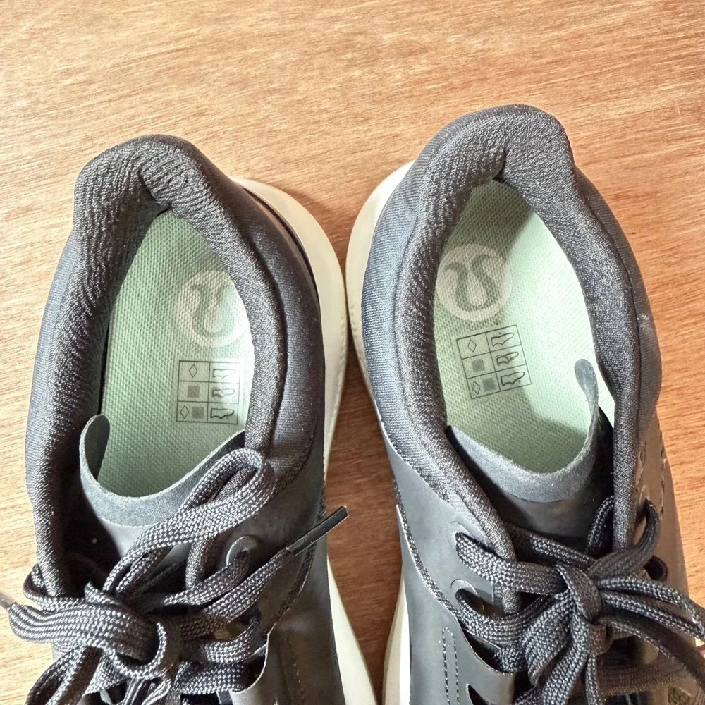 Lululemon strongfeel‎ train Womens 8.5 Workout Shoes Black sneaker lace up gym